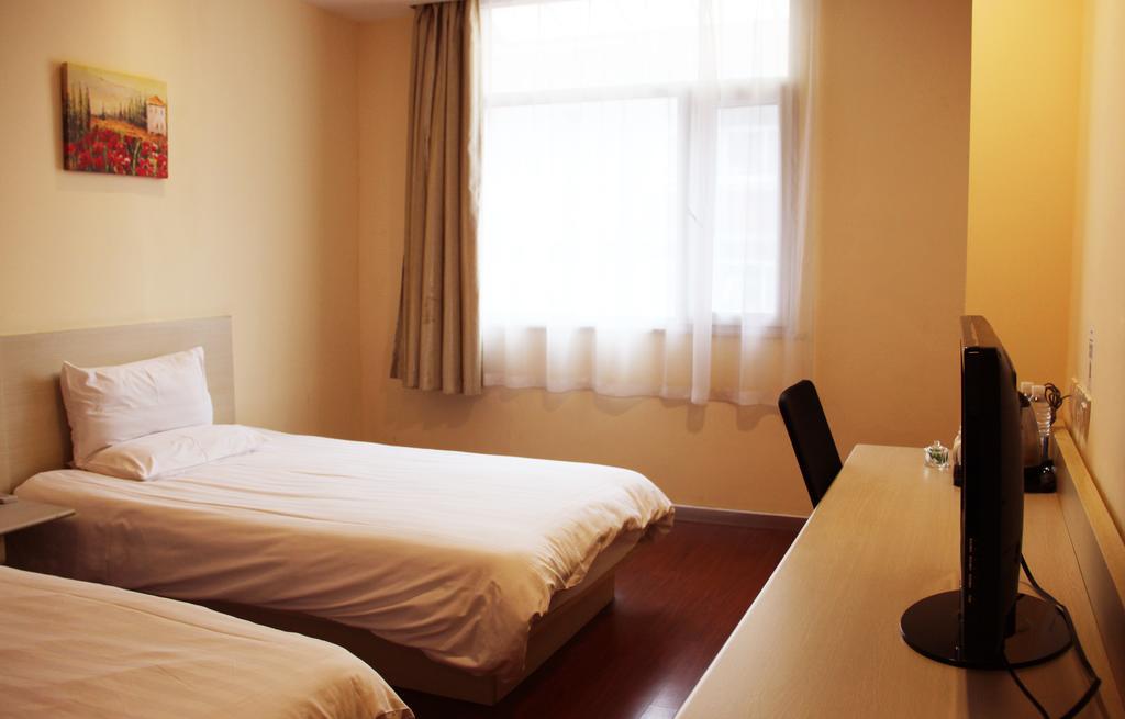 Hanting Express Shanghai Songjiang North Renmin Road Rom bilde