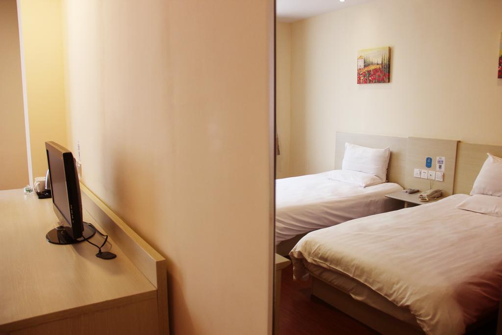 Hanting Express Shanghai Songjiang North Renmin Road Rom bilde